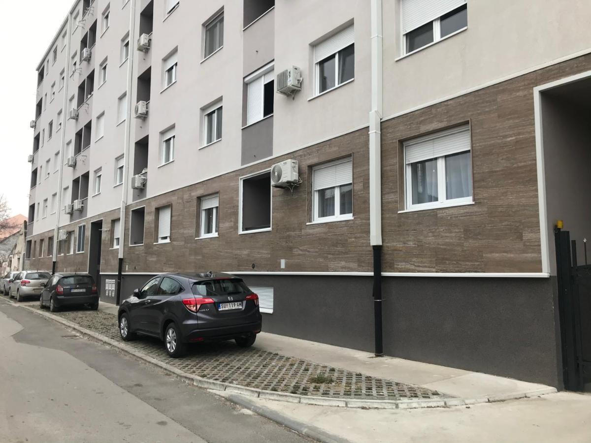 Apartman Mdb Subotica Exterior foto